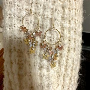 Flowery earrings